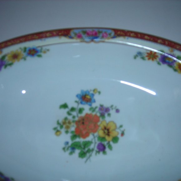 SOLD...T K THUN antique vegetable BOWL #THU244,oval shape - Picture 3 of 3
